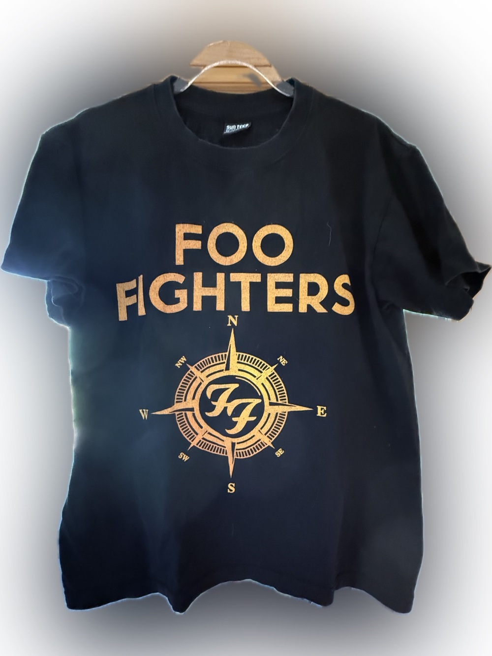 UNISEX Foo Fighters Tour Tee MEDIUM
